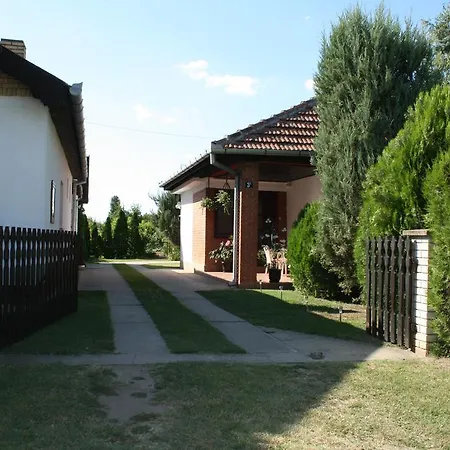 Appartamento Sobe Szobák Kis