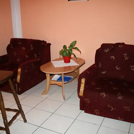 Sobe Szobak Kis Palić