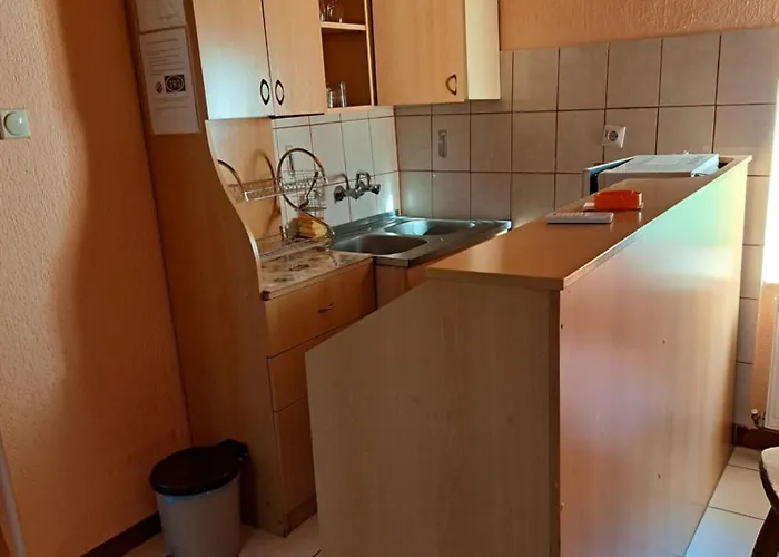 Sobe Szobak Kis Apartman Palic