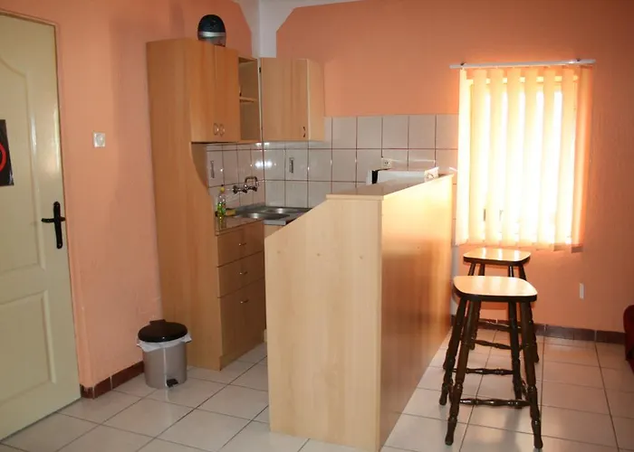 Apartman Sobe Szobak Kis *